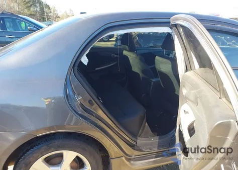 2011 Toyota Corolla S from USA, damaged, VIN 2T1BU4EE5BC752892